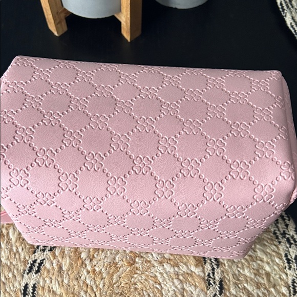 Pink Embossed Women's Bag - Picture 4 of 4